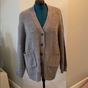 Grey cardigan